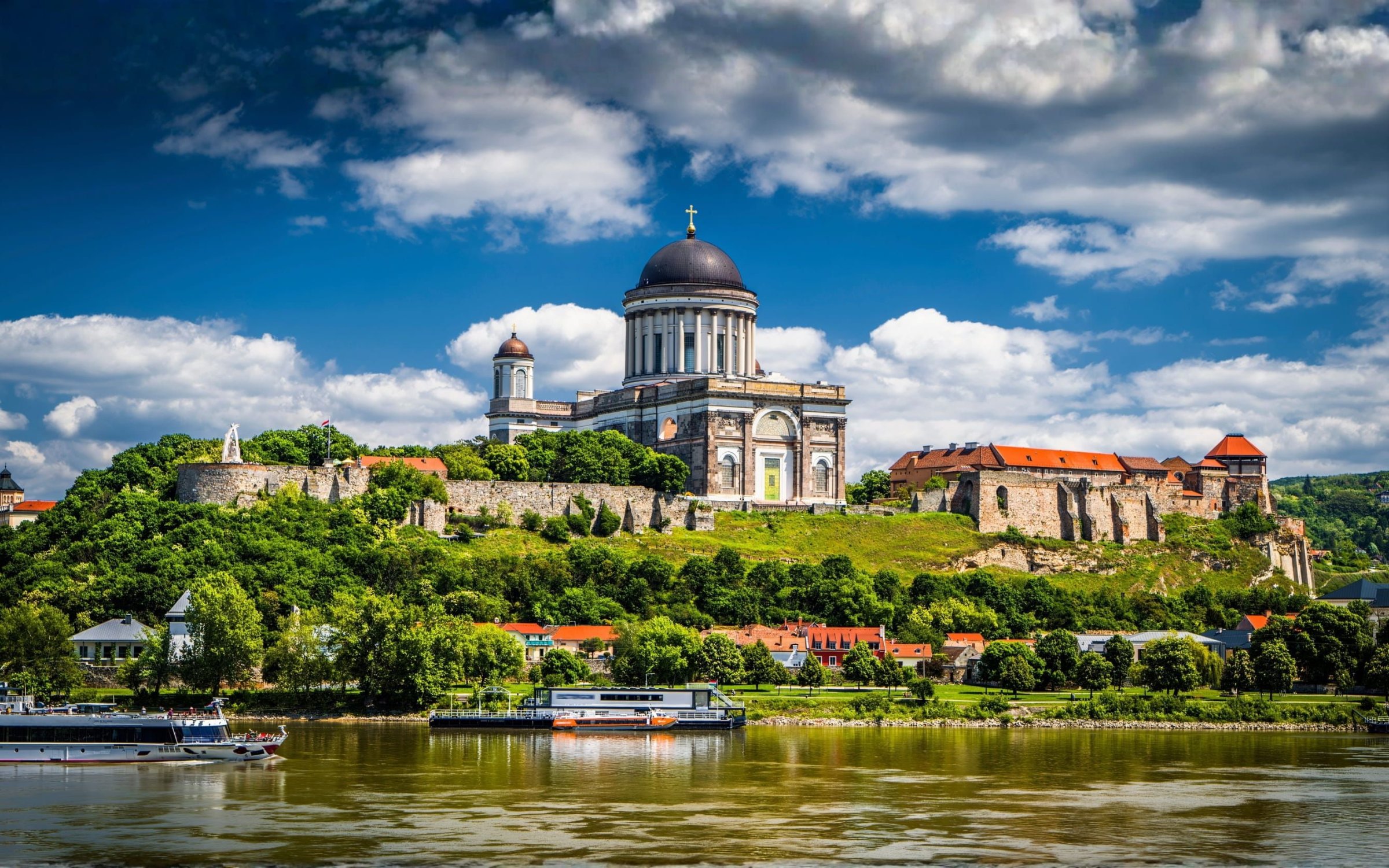 Otobüs ile Orta Avrupa Masalı